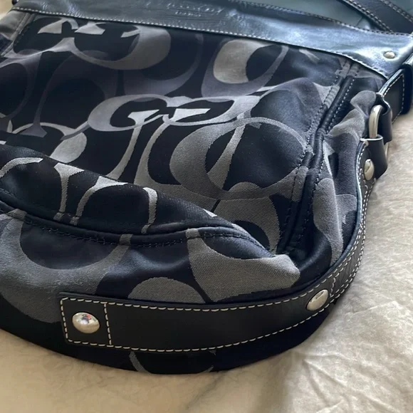 COACH Signature Hobo Shoulder Bag w/ Long Strap - Picture 8 of 9